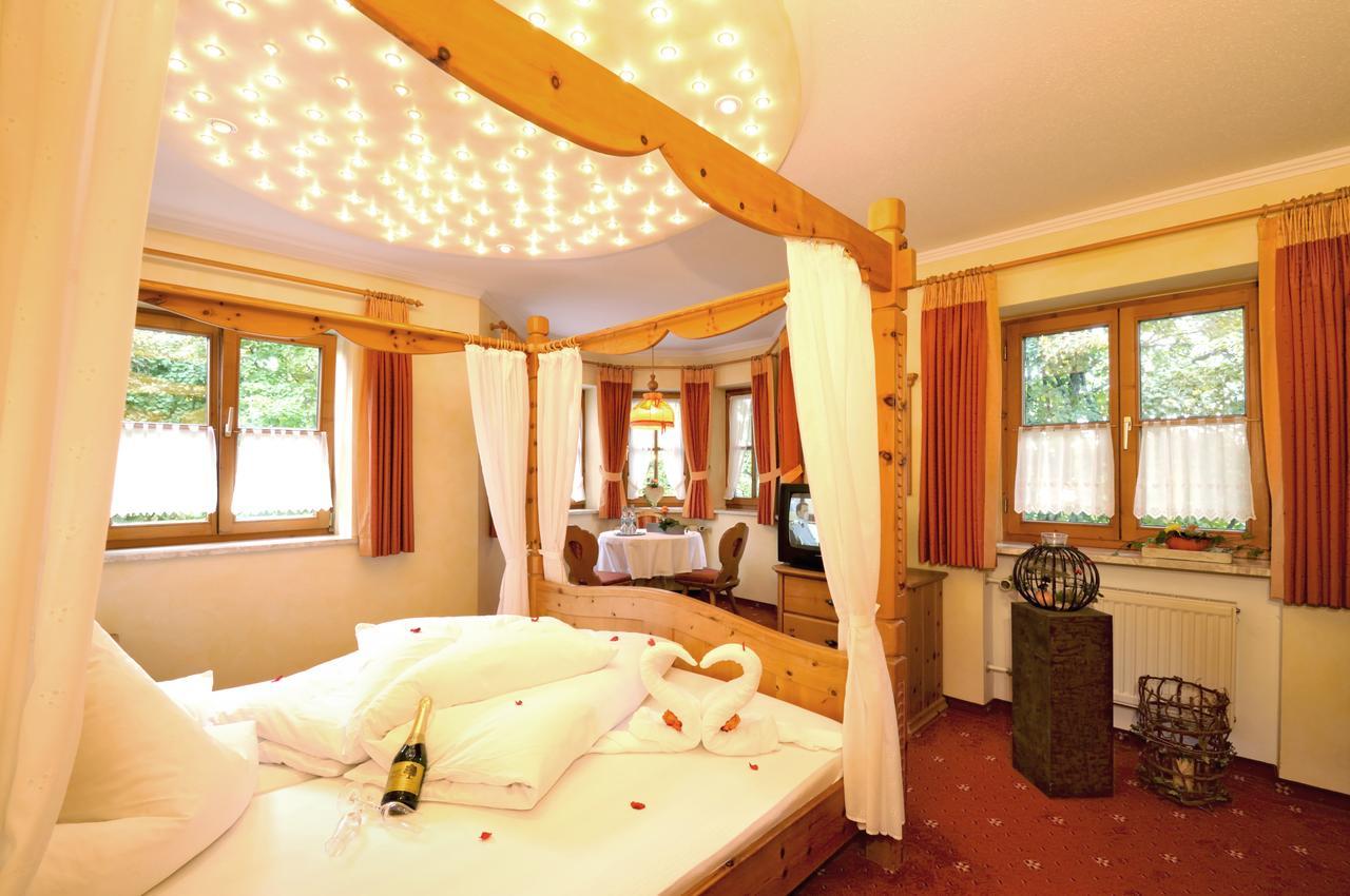 Landhotel Gruener Baum Westendorf  Kültér fotó